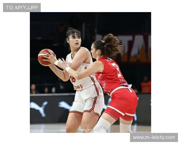 李月汝前场篮板率高达14.3%，位列联盟前列