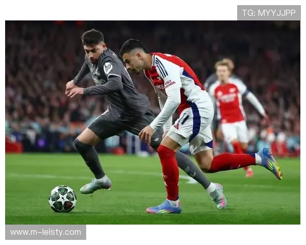 巴尔韦德抽射被扑,皇马队长努力未果 巴尔韦德抽射被扑,皇马队长努力未果