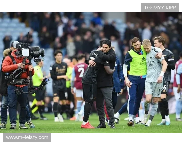 德拉富恩特头球中柱，莱万特险造保级冷门
